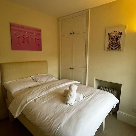 Apartamento Cozy Sleep 4 -Mayfair-Hyde Park Gh20 Londres Exterior foto