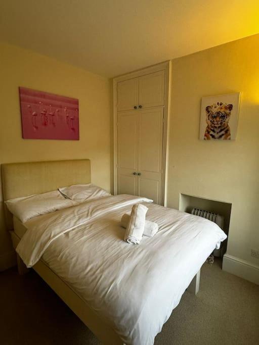 Apartamento Cozy Sleep 4 -Mayfair-Hyde Park Gh20 Londres Exterior foto